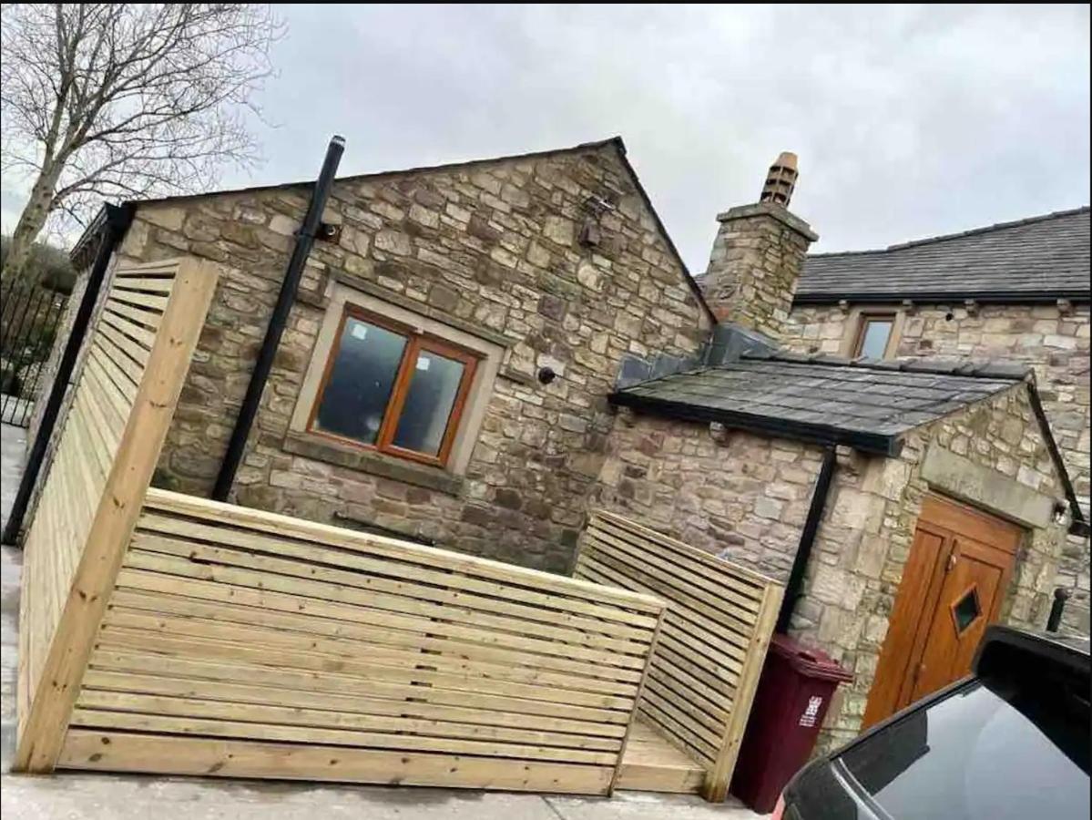 Salcombe Holiday Cottage Wilpshire エクステリア 写真